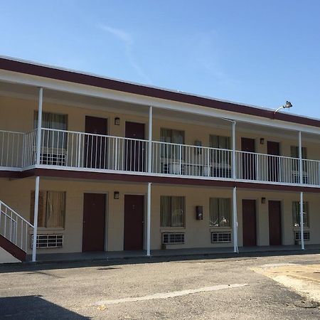 Fort Eustis Inn 뉴포트 뉴스 외부 사진