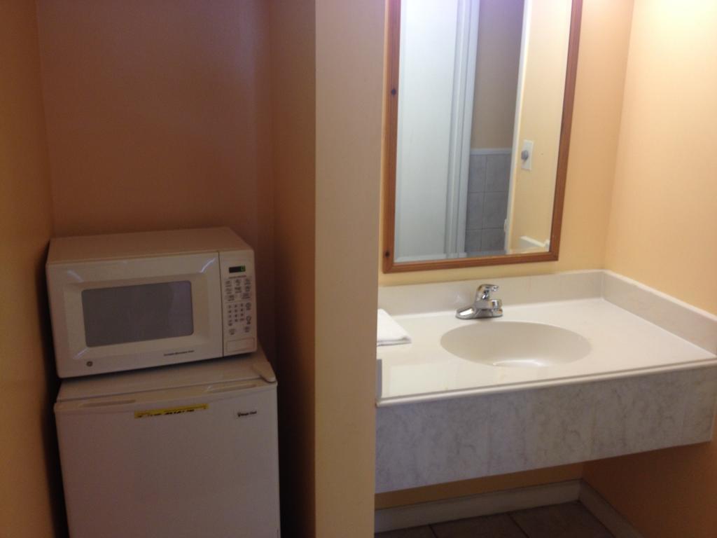 Fort Eustis Inn 뉴포트 뉴스 객실 사진